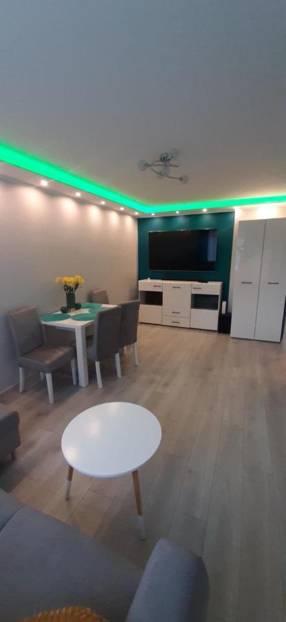 Apartament Przy Promenadzie Usteckiej 乌斯特卡 外观 照片